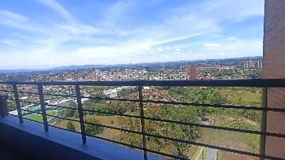 Apartamento de 3 alcobas en venta en Los Colegios, Rionegro, 115 m² · foto 3 de 16