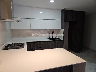 Apartamento de 2 alcobas en arriendo en Las Acacias, Medellín, 89 m² · foto 5 de 19