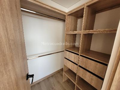 Apartamento de 2 alcobas en arriendo en San Antonio, Rionegro, 68 m² · foto 8 de 11