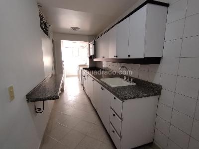 Apartamento en arriendo en Laureles, Medellín · foto 6 de 20