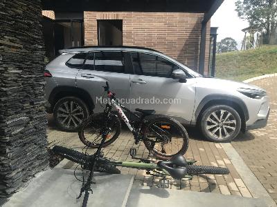 Apartamento de 3 alcobas en arriendo en Cabeceras, Rionegro, 100 m² · foto 4 de 5