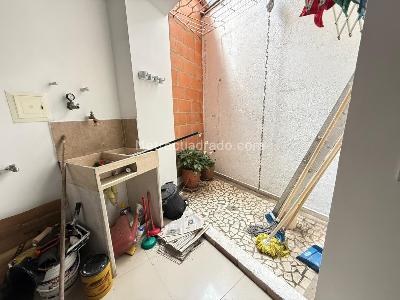 Apartamento de 2 alcobas en arriendo en Miravalle, Medellín, 60 m² · foto 11 de 12