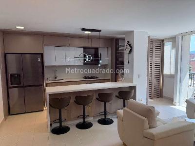 Apartamento de 3 alcobas en arriendo en Los Colores, Medellín, 98 m² · foto 4 de 11