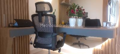Apartamento de 3 alcobas en arriendo en Los Colores, Medellín, 98 m² · foto 6 de 11