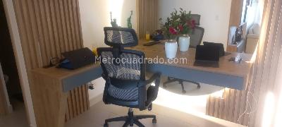 Apartamento de 3 alcobas en arriendo en Los Colores, Medellín, 98 m² · foto 8 de 11