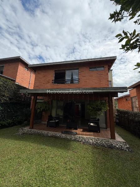 Casa en Arriendo, Escobero, Envigado