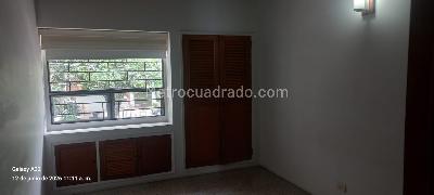 Casa de 4 alcobas en arriendo en El Velodromo, Medellín, 280 m² · foto 17 de 20
