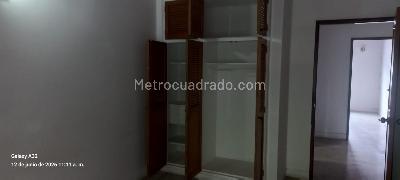 Casa de 4 alcobas en arriendo en El Velodromo, Medellín, 280 m² · foto 18 de 20