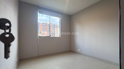 Apartamento de 3 alcobas en arriendo en Castropol, Medellín, 103 m² · foto 10 de 18