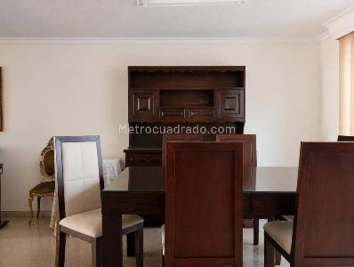 Apartamento de 5 alcobas en venta en Laureles, Medellín, 252 m² · foto 3 de 20