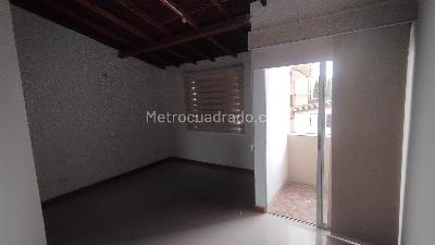 Apartamento de 3 alcobas en arriendo en La Castellana, Medellín, 91 m² · foto 15 de 19