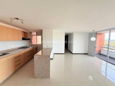 Apartamento de 3 alcobas en venta en San Antonio, Rionegro, 79 m² · foto 2 de 14