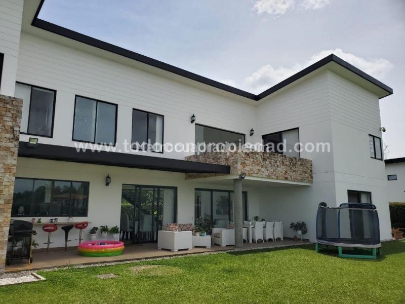 Casa en Arriendo, Llanogrande, Rionegro