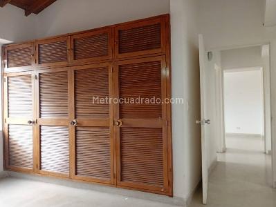 Apartamento de 4 alcobas en arriendo en Laureles, Medellín, 190 m² · foto 20 de 20