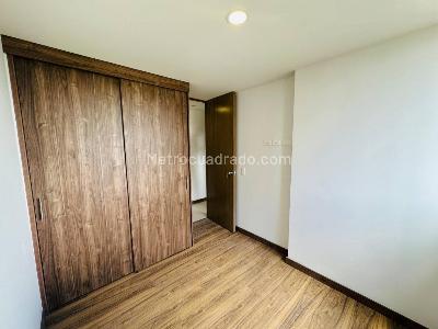 Apartamento de 3 alcobas en venta en San Antonio, Rionegro, 83 m² · foto 16 de 20