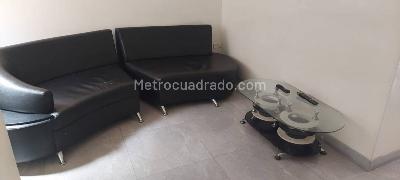 Casa de 5 alcobas en venta en Cristo Rey, Medellín, 130 m² · foto 2 de 10