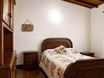 Casa de 5 alcobas en venta en Laureles, Medellín, 252 m² · foto 13 de 20