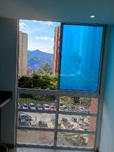 Apartamento de 3 alcobas en arriendo en Maria Auxiliadora, Sabaneta, 51 m² · foto 13 de 14