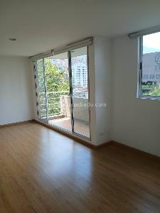 Apartamento en arriendo en Castropol, Medellín · foto 6 de 12