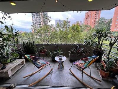 Apartamento de 1 alcoba en arriendo en El Poblado, Medellín, 56 m² · foto 3 de 16