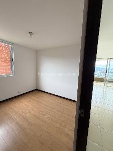 Apartamento de 3 alcobas en arriendo en Alto De Las Palmas, Medellín, 87 m² · foto 14 de 14
