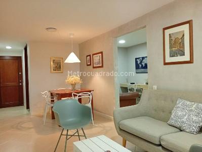 Apartamento de 2 alcobas en arriendo en Castropol, Medellín, 70 m² · foto 8 de 20