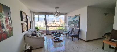Apartamento de 3 alcobas en venta en El Poblado, Medellín, 97 m² · foto 2 de 20