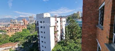 Apartamento de 3 alcobas en venta en El Poblado, Medellín, 97 m² · foto 5 de 20