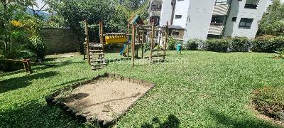 Apartamento de 3 alcobas en venta en Medellin, Medellín, 202 m² · foto 6 de 20