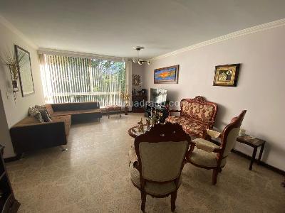 Apartamento de 3 alcobas en venta en El Poblado, Medellín, 128 m² · foto 18 de 20