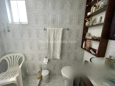 Apartamento en venta en Castropol, Medellín · foto 3 de 9