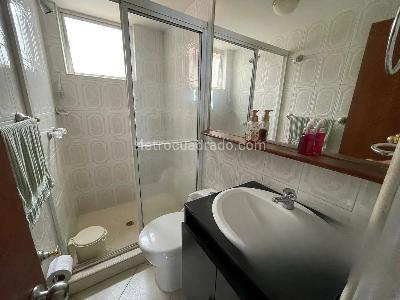 Apartamento en venta en Castropol, Medellín · foto 6 de 9