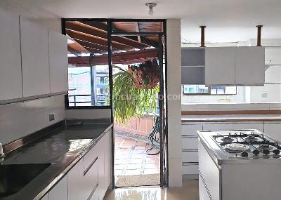 Apartamento de 4 alcobas en venta en Medellin, Medellín, 298 m² · foto 8 de 10