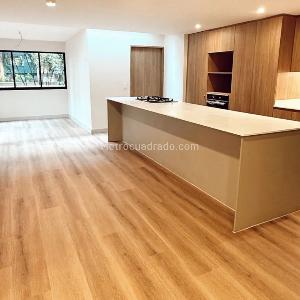 Apartamento de 3 alcobas en venta en Medellin, Medellín, 246 m² · foto 4 de 13