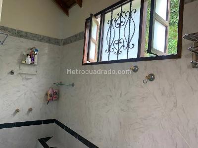 Casa de 5 alcobas en venta en Sabaneta, Sabaneta, 1000 m² · foto 16 de 20