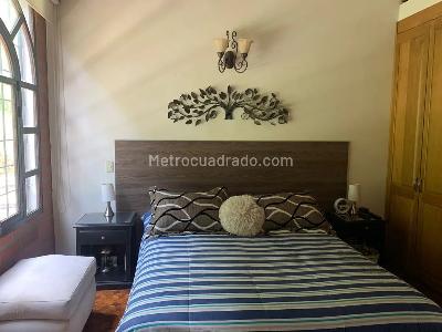 Casa de 5 alcobas en venta en Sabaneta, Sabaneta, 1000 m² · foto 17 de 20