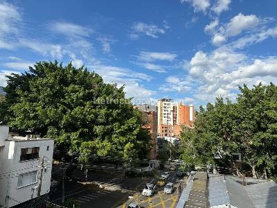 Apartamento en venta en Medellin, Medellín · foto 5 de 15