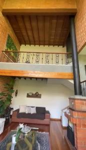 Casa de 4 alcobas en venta en El Poblado, Medellín, 300 m² · foto 2 de 20