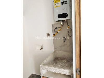 Apartamento en venta en Loma De San Jose, Sabaneta · foto 10 de 13
