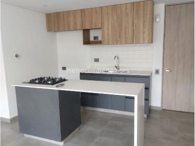 Apartamento en venta en Loma De San Jose, Sabaneta · foto 7 de 13