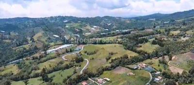 Apartamento en venta en Alto De Las Palmas, Envigado · foto 2 de 16