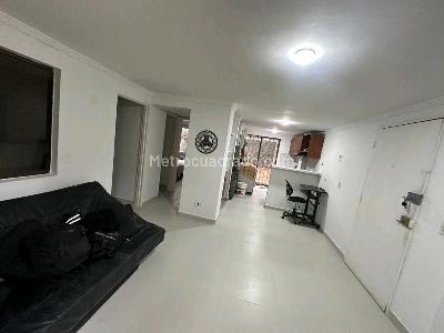 Apartamento de 2 alcobas en venta en Medellin, Medellín, 47 m² · foto 3 de 9