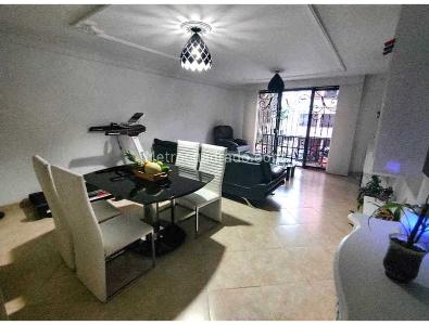 Apartamento en venta en La Almeria, Medellín · foto 4 de 16
