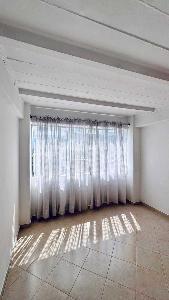 Apartamento de 3 alcobas en venta en Medellin, Medellín, 76 m² · foto 9 de 17