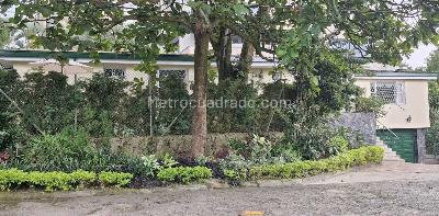 Casa de 4 alcobas en venta en Los Balsos, Medellín, 551 m² · foto 3 de 18