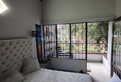 Casa de 5 alcobas en venta en Laureles La Castellana, Medellín, 630 m² · foto 9 de 15