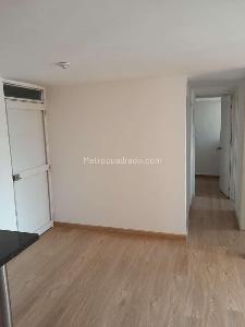 Apartamento en venta en San Antonio De Prado, Medellín · foto 8 de 12