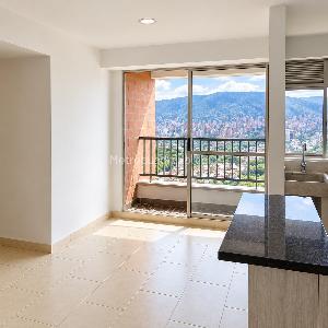 Apartamento de 3 alcobas en venta en Rodeo Alto, Medellín, 55 m² · foto 2 de 18