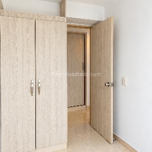 Apartamento de 3 alcobas en venta en Rodeo Alto, Medellín, 55 m² · foto 4 de 18