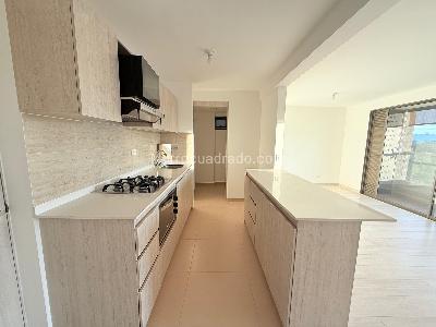 Apartamento de 3 alcobas en venta en San Antonio De Pereira, Rionegro, 80 m² · foto 3 de 14